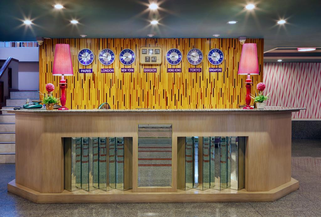 Highway Hotel Chiang Mai Exterior foto