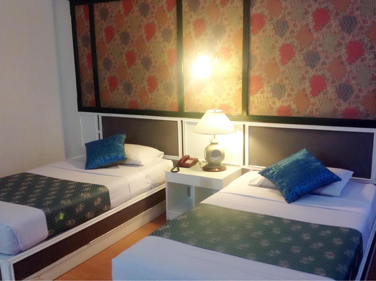 Highway Hotel Chiang Mai Exterior foto