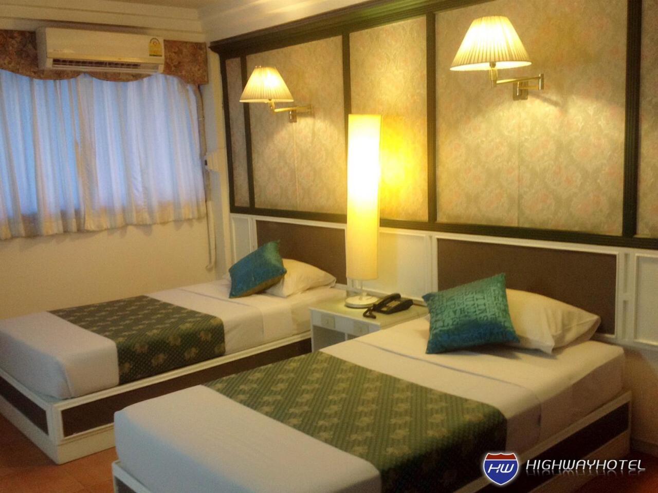 Highway Hotel Chiang Mai Exterior foto